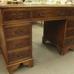 790 8338 WRITING DESK